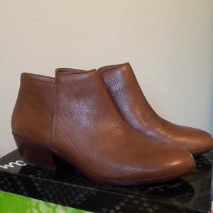 Sam Edelman ‘Petty’ Chelsea Boot